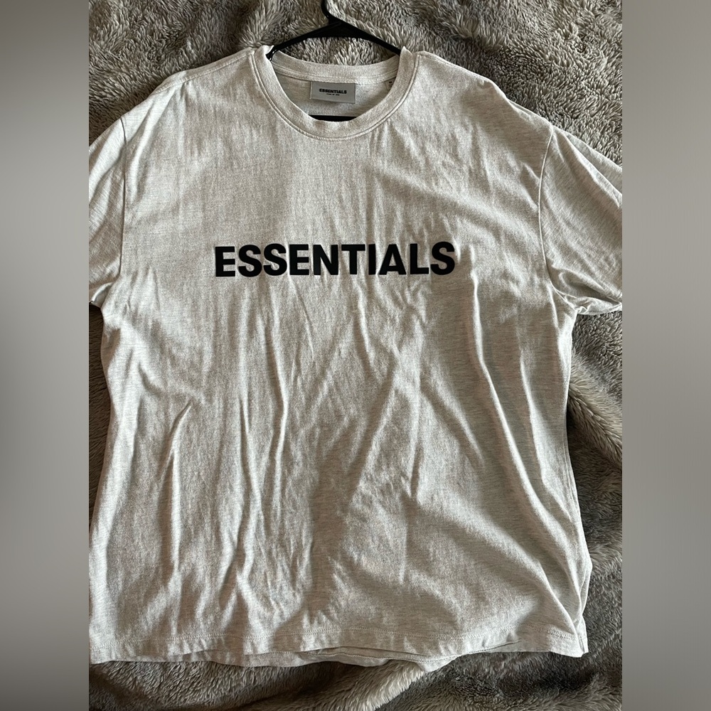 Essentials t shirt. Never worn